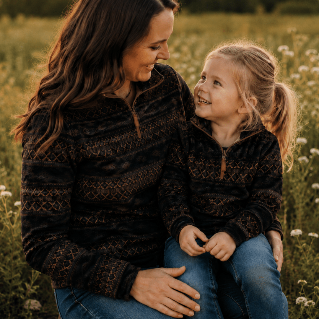 Nova's Cozy Aztec Sherpa 1/4-Zip Pullover – Unisex
