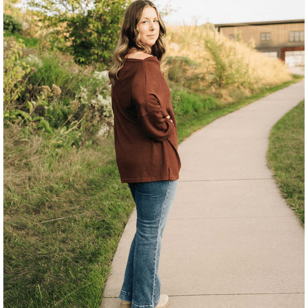 Nova's Cocoa Cozy Wide-Collar Knit Sweater – Women